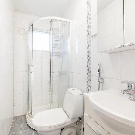 Kaarina * 罗瓦涅米